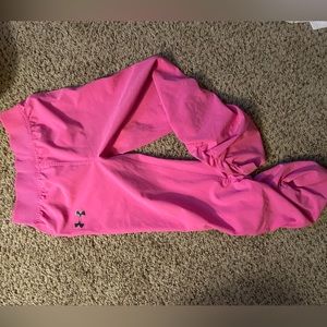Girls size 5 pink under armor pants